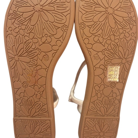 NWT White Braided Sandals Size 10 - Picture 8 of 8